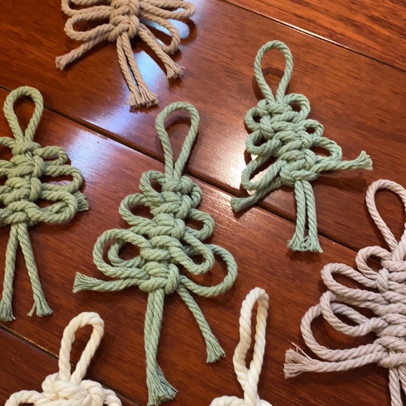5 for $20! Macrame Christmas Tree Gift Bag Ornament Decoration - Picture 3 of 5